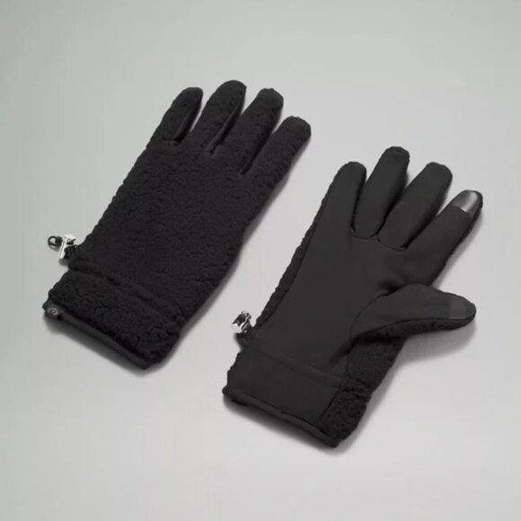 COPY - Lululemon Textured Fleece Gloves (black) size XS/S - Picture 1 of 4
